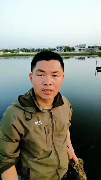 养草技巧 #水产养殖 #河蟹养殖