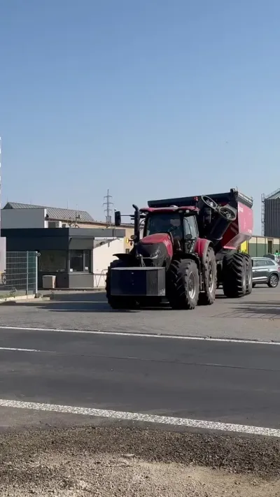 第1098集｜顶配：凯斯运粮车&纽荷兰CR11 #现代农业机械 #大马力拖拉机 #联合收割机 #纽荷兰 #凯斯