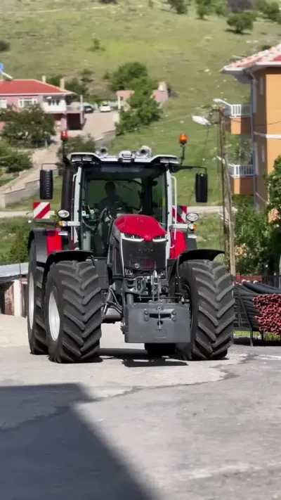 第1243集｜你的dream tractor！ #农业机械化 #农机视频 #现代农业机械 #麦赛福格森拖拉机 #大马力拖拉机