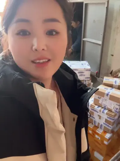 今天晚上七点最后一场 昨天晚上直播间爆单了，很多单品，套餐被抢断货，好的产品不需要太多广告大家会口口相传、感谢所有朋友信任与支持，没抢到的晚上七点最后一场#服务三农支持三农 #不负每一份信任 #诚信第