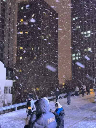 好话坏话都说尽了 也算圆满 无论以后你和谁并肩同行 我都祝你幸福#雪 #冬季