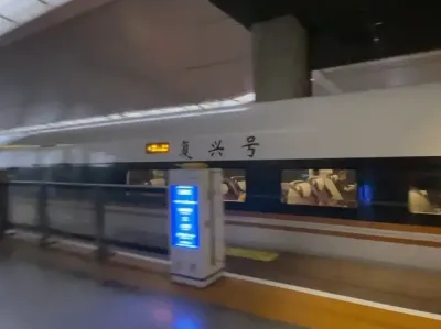 浪子身无分文也敢走四方 唯独回家不敢空着行囊