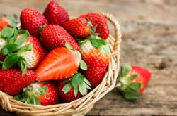 草莓根腐病的防治