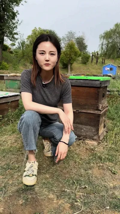 #蜜蜂🐝 #获丰巢础 #养蜂人 #三农 #养蜂技术分享